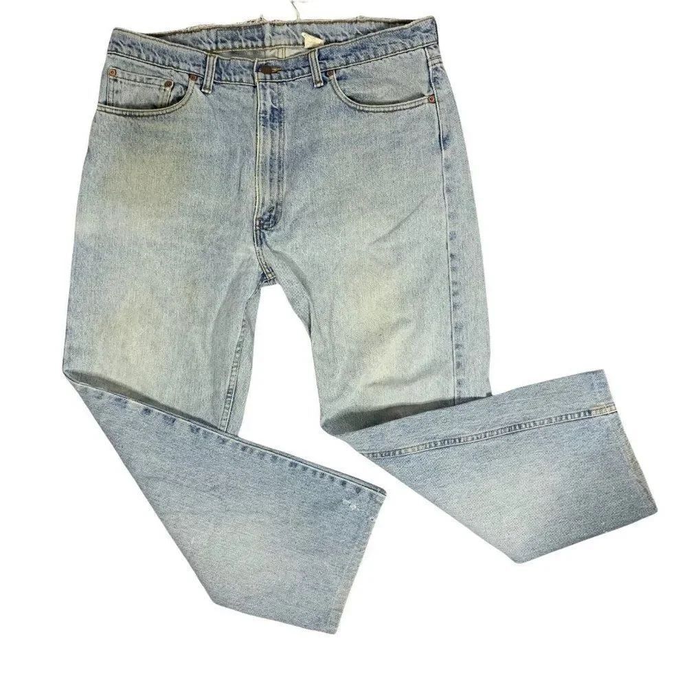 Vintage Levis 505 Denim Jeans 40 Med Wash Regular Fit Straight Leg 5 Pockets